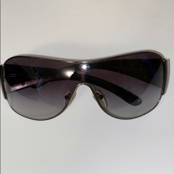 Authentic Prada Unisex sunglasses - Picture 2 of 4